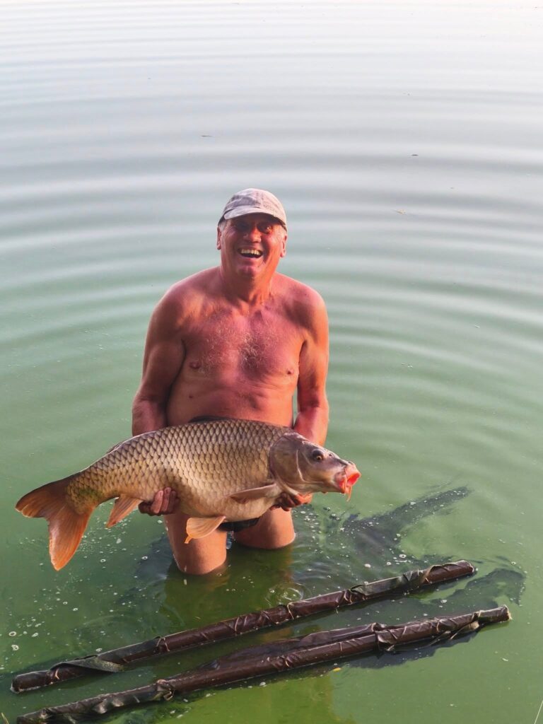 a45beb2c-6f64-4621-8f0b-a4855215242a